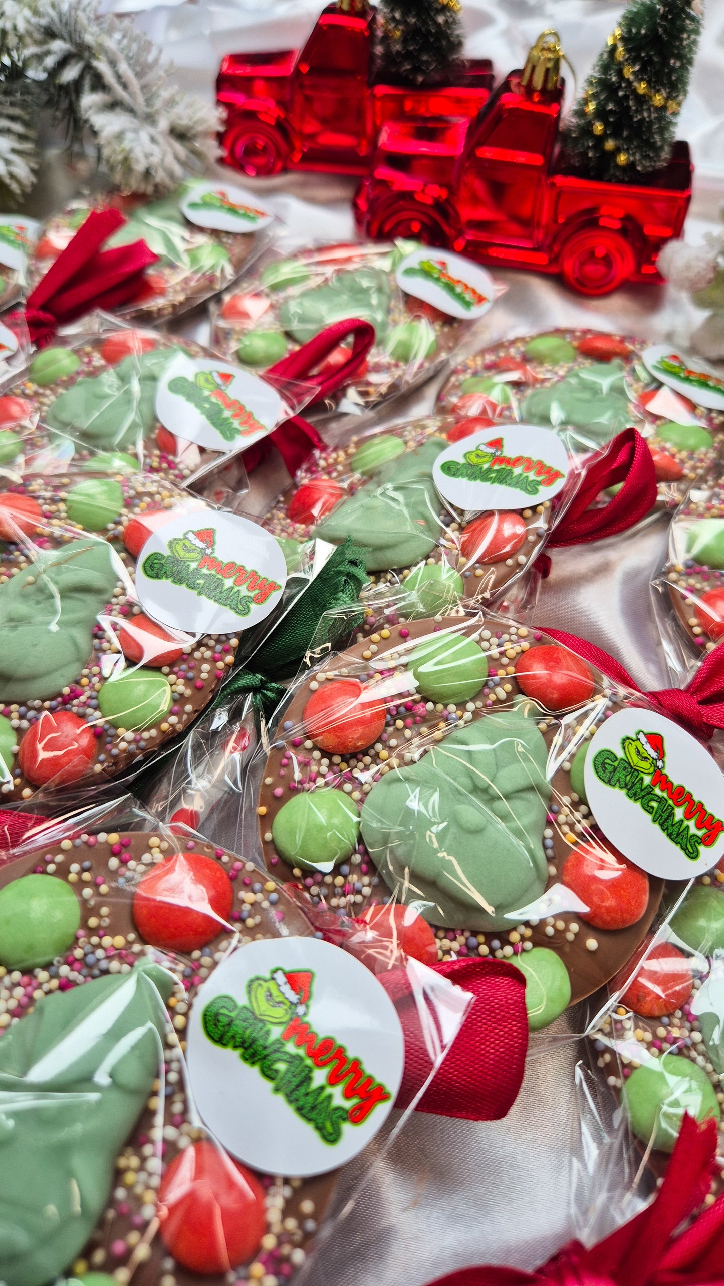 Grinch chocolate lolly