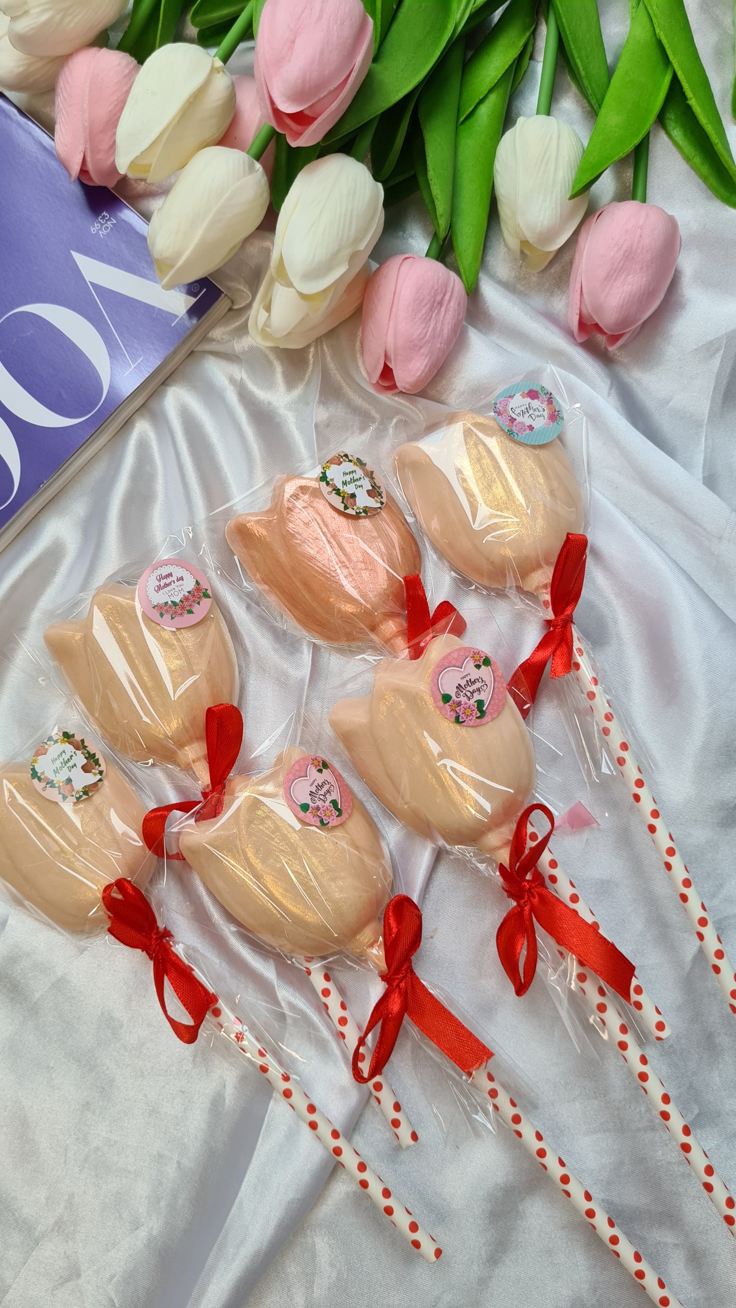 Tulip chocolate lolly