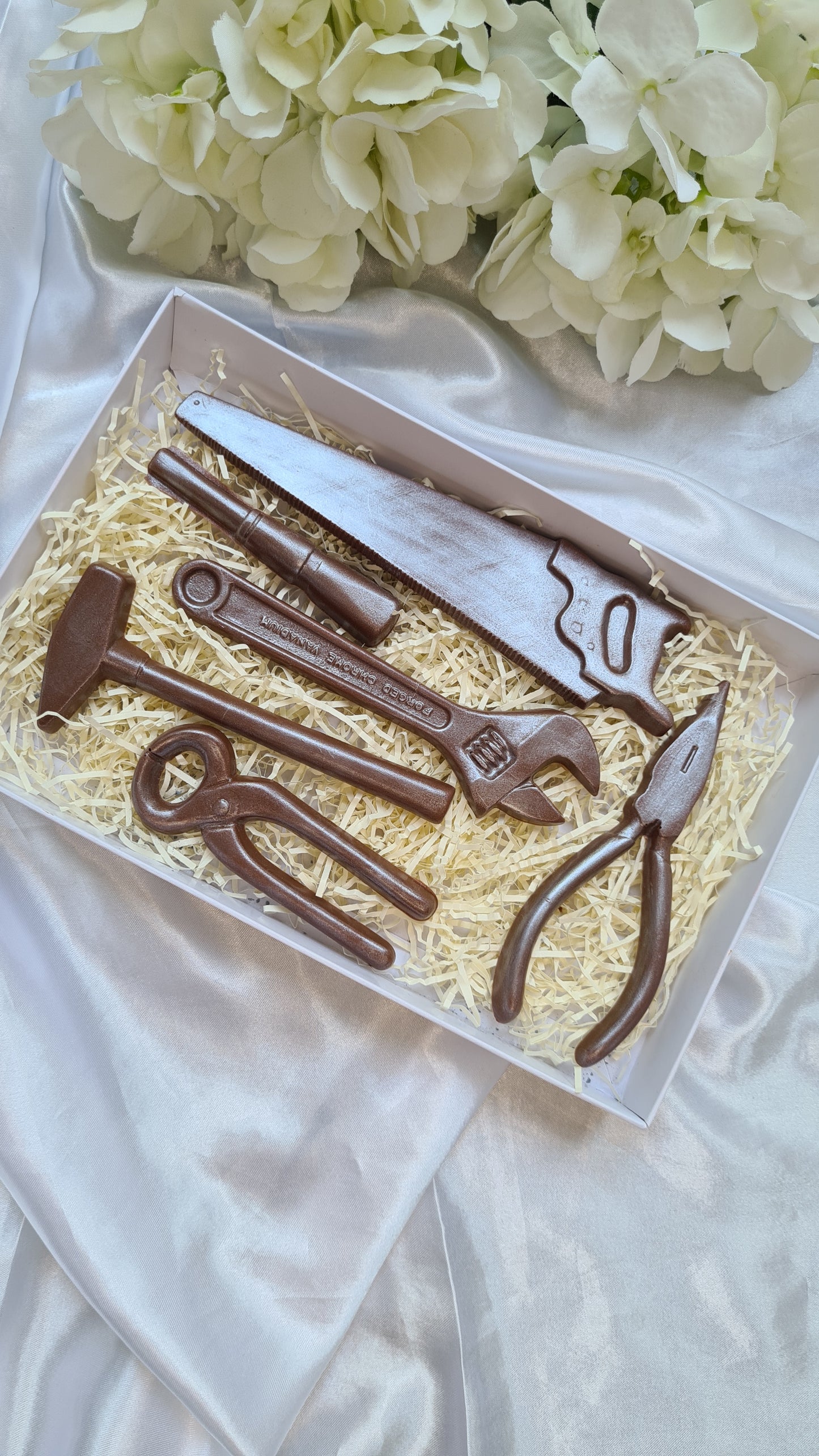 Chocolate tools gift box