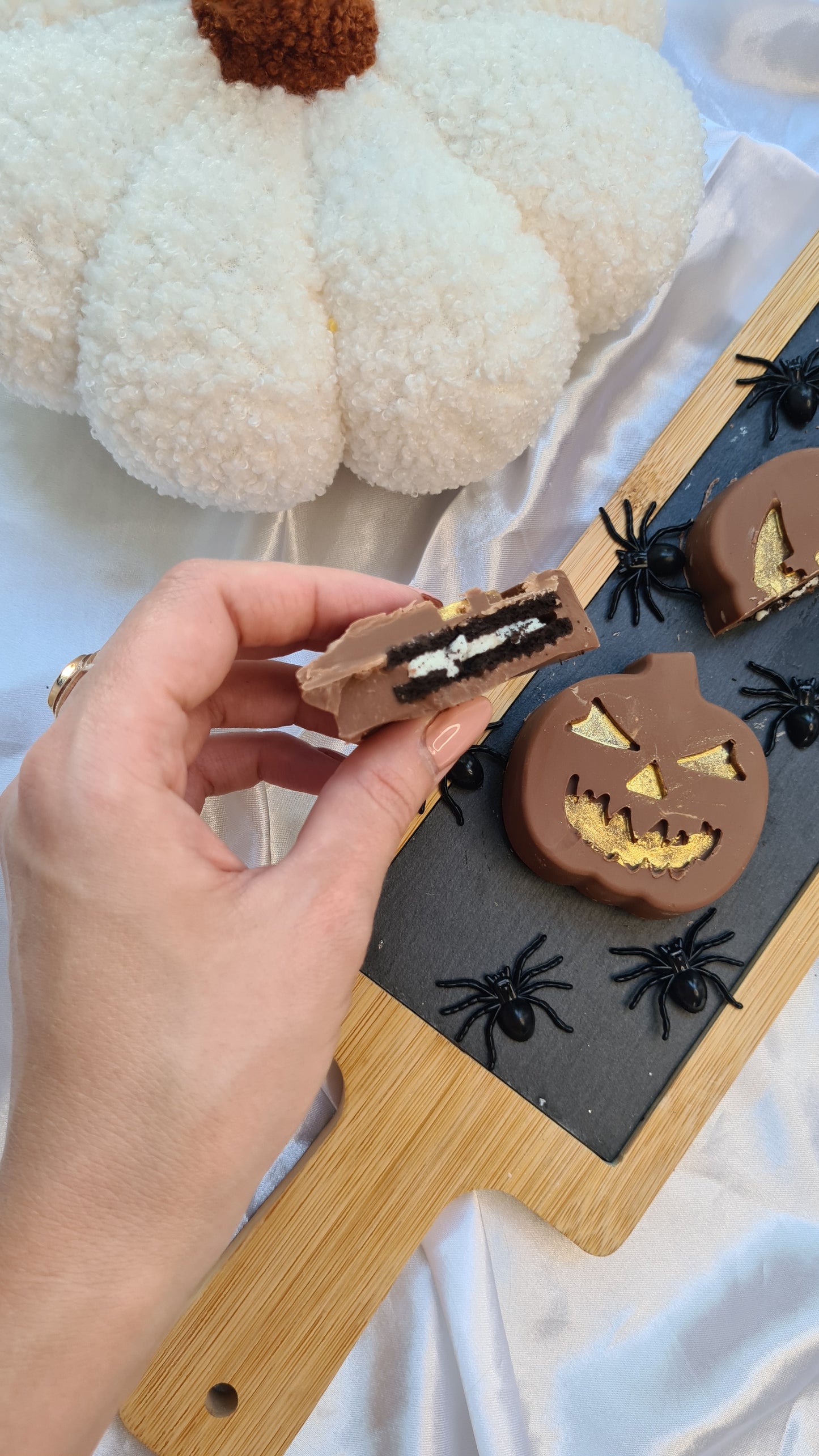 Chocolate oreos