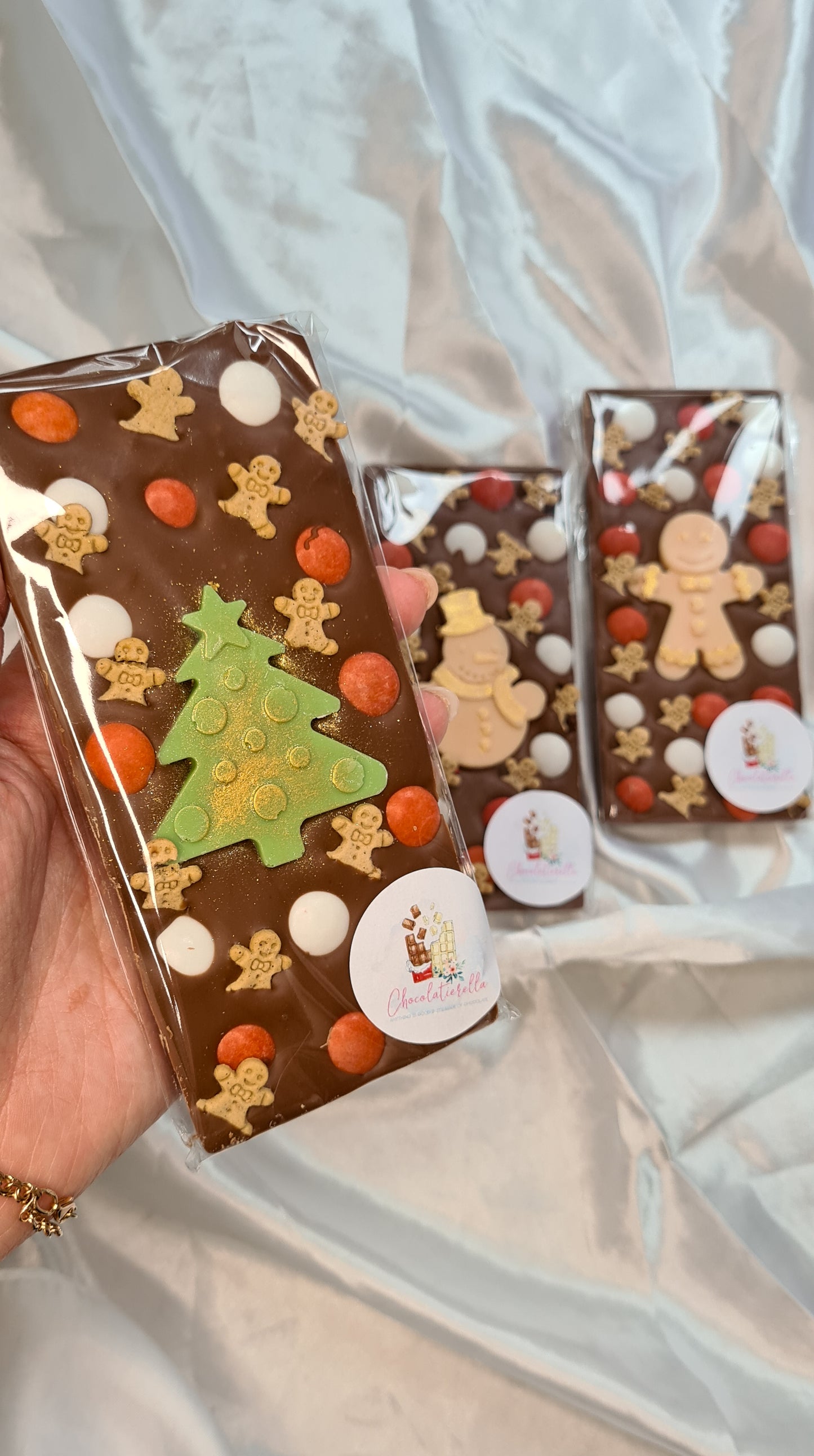 Festive chocolate slab