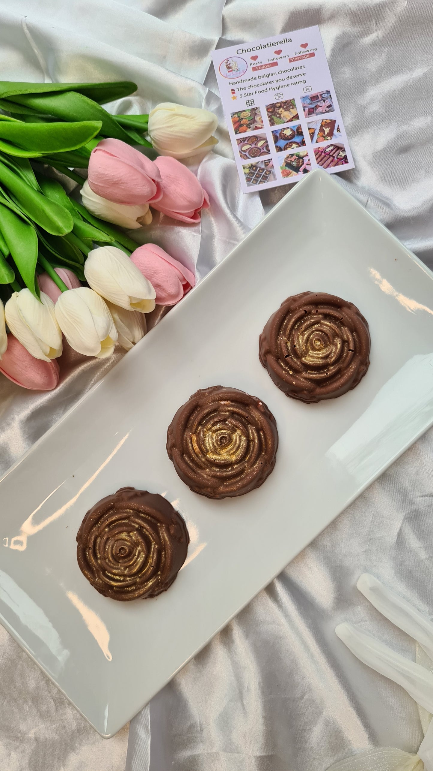 Marshmallow filled roses