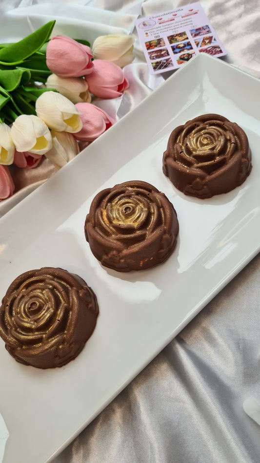 Marshmallow filled roses