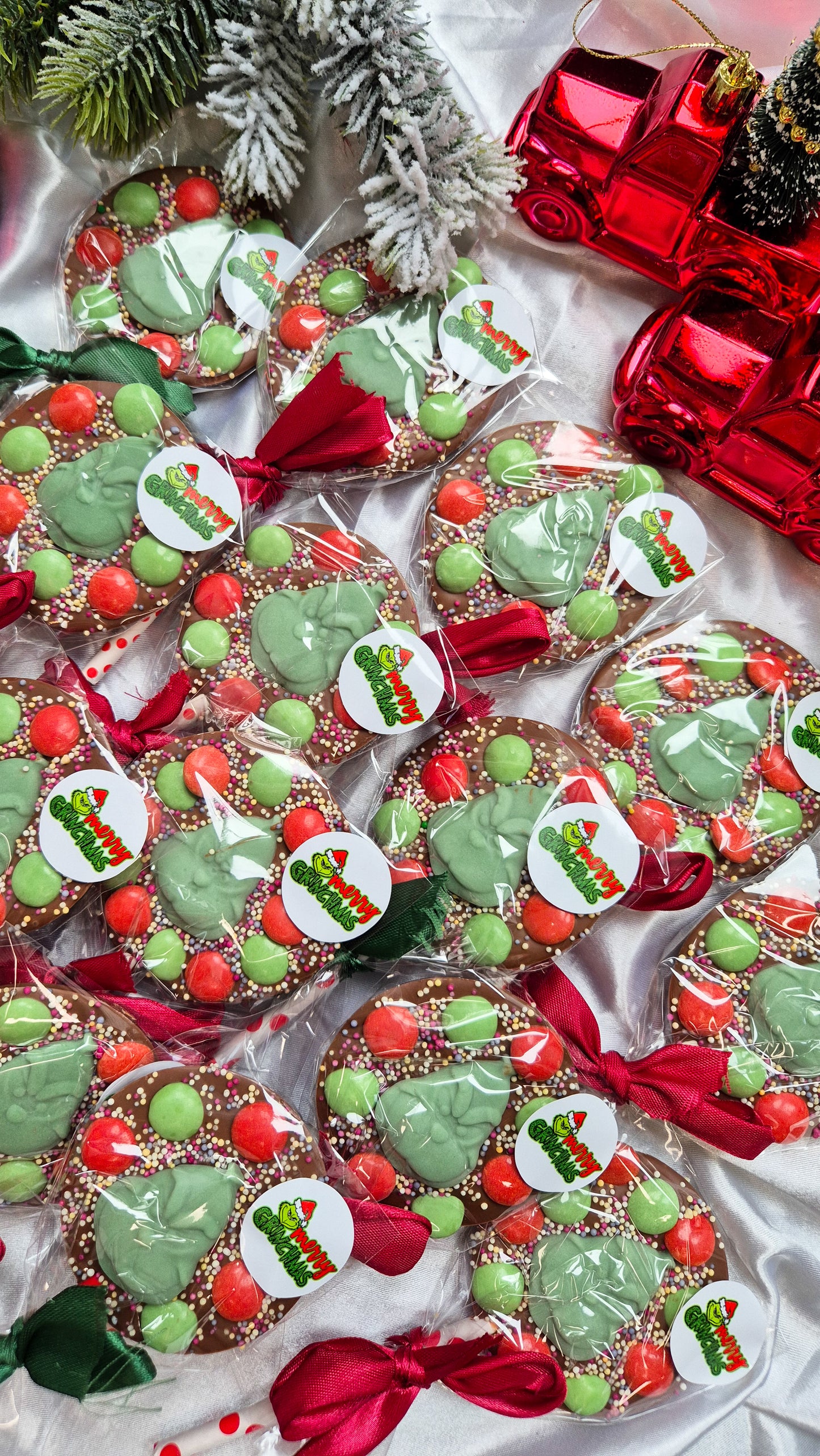 Grinch chocolate lolly